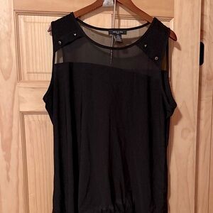 33-Elegant Black Sleeveless Blouse